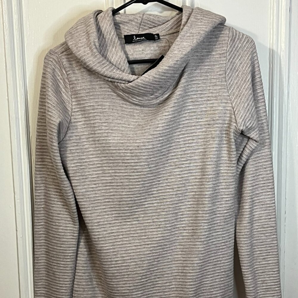 Louve design tunic -brand new